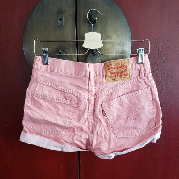 Levi’s 501 Pink Denim Mid Rise Shorts - Picture 5 of 13
